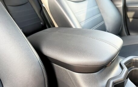 Toyota RAV4, 2021 год, 4 590 000 рублей, 30 фотография