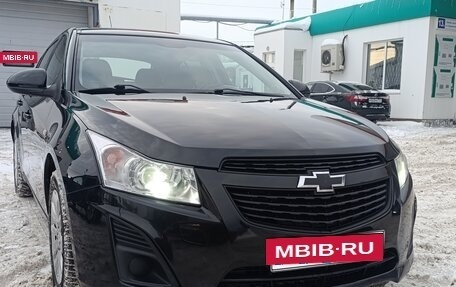 Chevrolet Cruze II, 2012 год, 530 000 рублей, 3 фотография