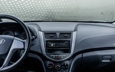 Hyundai Solaris II рестайлинг, 2011 год, 803 000 рублей, 13 фотография