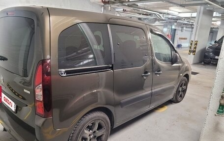 Peugeot Partner II рестайлинг 2, 2021 год, 2 600 000 рублей, 3 фотография