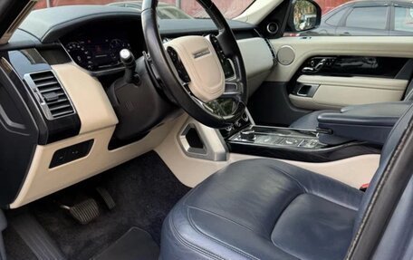 Land Rover Range Rover IV рестайлинг, 2018 год, 7 000 000 рублей, 2 фотография