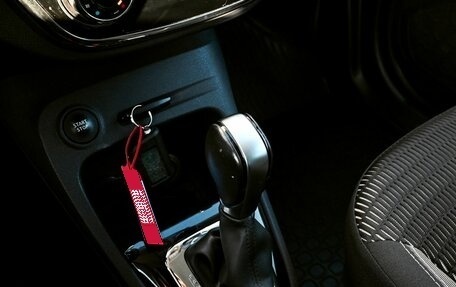 Renault Kaptur I рестайлинг, 2019 год, 1 699 000 рублей, 16 фотография