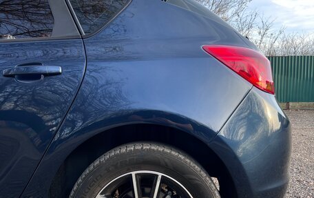 Opel Astra J, 2011 год, 560 000 рублей, 4 фотография