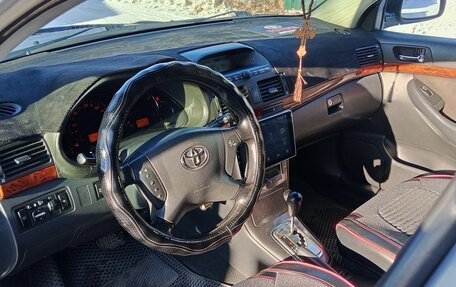 Toyota Avensis III рестайлинг, 2004 год, 700 000 рублей, 2 фотография