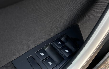 Opel Astra J, 2011 год, 560 000 рублей, 9 фотография