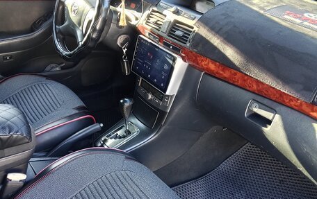 Toyota Avensis III рестайлинг, 2004 год, 700 000 рублей, 5 фотография