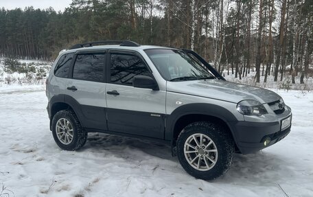 Chevrolet Niva I рестайлинг, 2016 год, 850 000 рублей, 16 фотография
