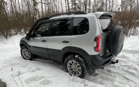 Chevrolet Niva I рестайлинг, 2016 год, 850 000 рублей, 12 фотография