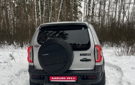 Chevrolet Niva I рестайлинг, 2016 год, 850 000 рублей, 6 фотография