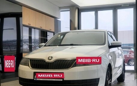 Skoda Rapid I, 2015 год, 849 000 рублей, 3 фотография