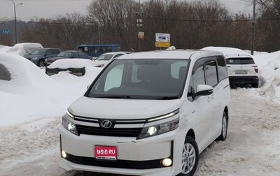 Toyota Voxy III, 2015 год, 1 500 000 рублей, 1 фотография