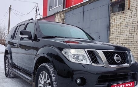 Nissan Pathfinder, 2011 год, 1 890 000 рублей, 1 фотография