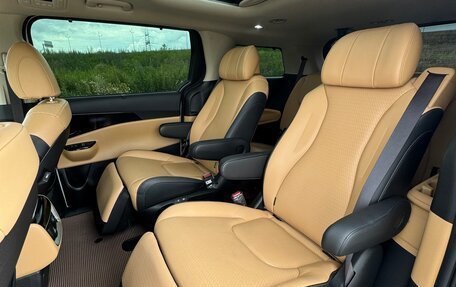 KIA Carnival, 2021 год, 4 950 000 рублей, 18 фотография