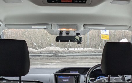 Toyota Voxy III, 2015 год, 1 500 000 рублей, 15 фотография