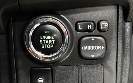 Toyota Wish II, 2010 год, 1 297 000 рублей, 19 фотография