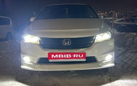 Honda Stream II, 2007 год, 850 000 рублей, 7 фотография