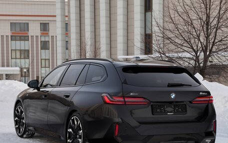BMW 5 серия, 2025 год, 11 975 000 рублей, 9 фотография