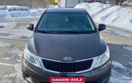 KIA Rio III рестайлинг, 2014 год, 890 000 рублей, 2 фотография