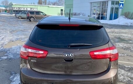 KIA Rio III рестайлинг, 2014 год, 890 000 рублей, 6 фотография