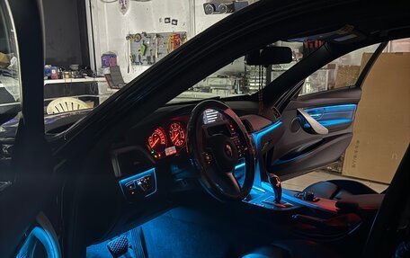 BMW 3 серия, 2018 год, 2 900 000 рублей, 8 фотография