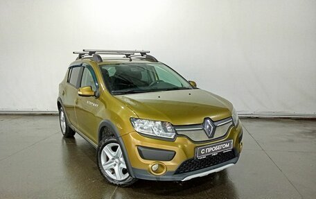 Renault Sandero II рестайлинг, 2017 год, 700 000 рублей, 3 фотография