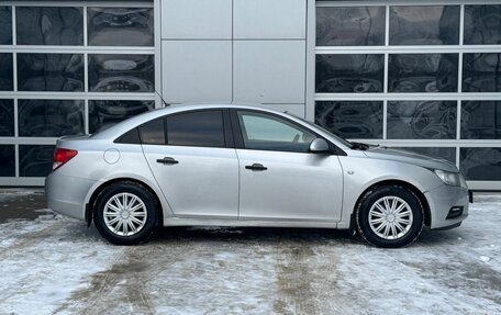 Chevrolet Cruze II, 2010 год, 615 000 рублей, 8 фотография