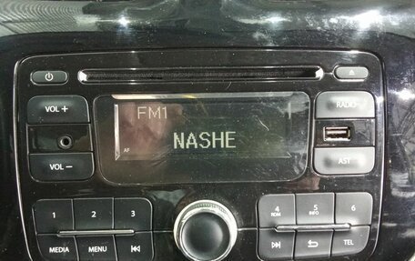 Renault Sandero II рестайлинг, 2017 год, 700 000 рублей, 11 фотография