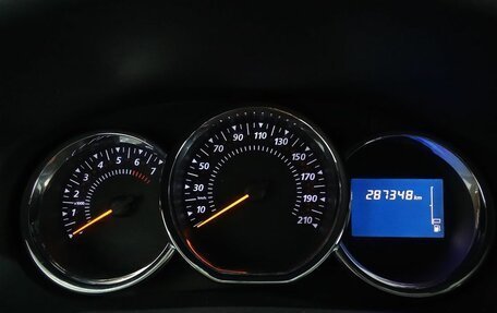 Renault Sandero II рестайлинг, 2017 год, 700 000 рублей, 14 фотография