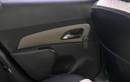 Chevrolet Cruze II, 2010 год, 615 000 рублей, 18 фотография