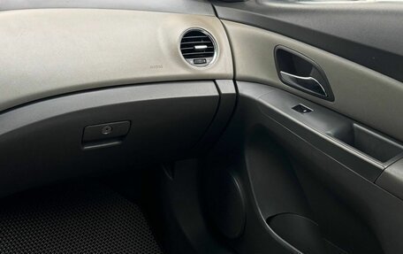 Chevrolet Cruze II, 2010 год, 615 000 рублей, 15 фотография