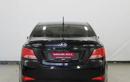 Hyundai Solaris II рестайлинг, 2015 год, 1 070 000 рублей, 5 фотография