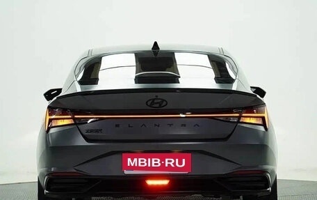 Hyundai Elantra, 2022 год, 1 300 000 рублей, 5 фотография