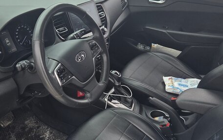 Hyundai Solaris II рестайлинг, 2021 год, 1 150 000 рублей, 10 фотография