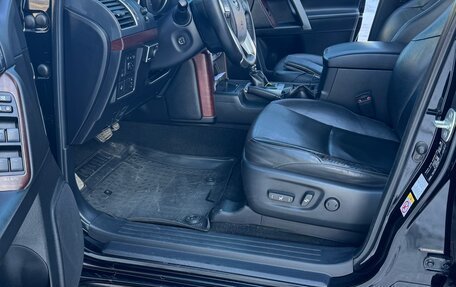 Toyota Land Cruiser Prado 150 рестайлинг 2, 2015 год, 4 200 000 рублей, 10 фотография