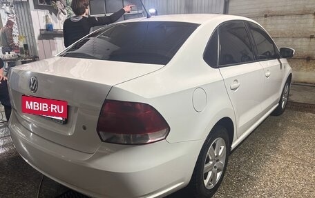 Volkswagen Polo VI (EU Market), 2011 год, 670 000 рублей, 4 фотография