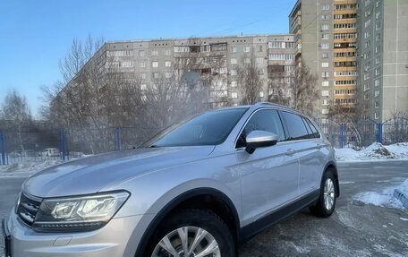 Volkswagen Tiguan II, 2018 год, 3 100 000 рублей, 9 фотография