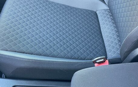 Volkswagen Tiguan II, 2018 год, 3 100 000 рублей, 16 фотография