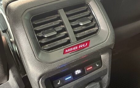 Volkswagen Tiguan II, 2018 год, 3 100 000 рублей, 19 фотография