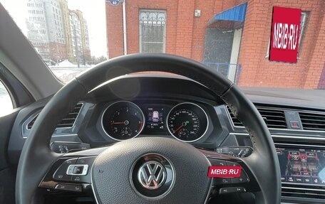 Volkswagen Tiguan II, 2018 год, 3 100 000 рублей, 39 фотография