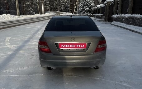 Mercedes-Benz C-Класс, 2009 год, 750 000 рублей, 3 фотография