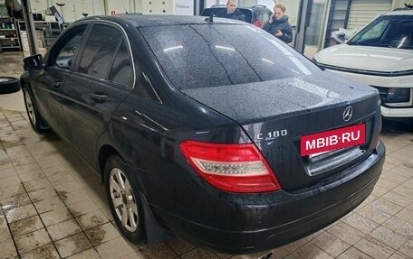 Mercedes-Benz C-Класс, 2010 год, 1 035 000 рублей, 3 фотография