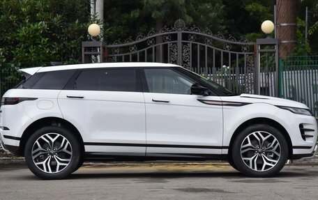 Land Rover Range Rover Evoque II, 2026 год, 6 100 000 рублей, 10 фотография