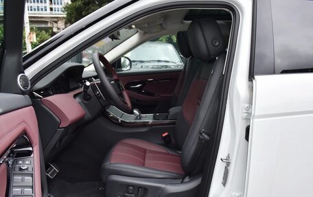 Land Rover Range Rover Evoque II, 2026 год, 6 100 000 рублей, 18 фотография