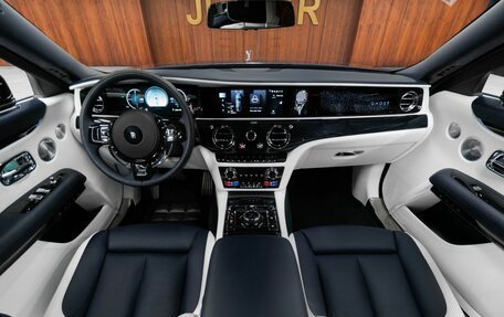 Rolls-Royce Ghost Series II рестайлинг, 2025 год, 63 500 000 рублей, 28 фотография