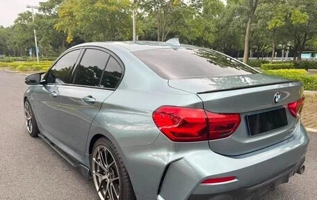 BMW 1 серия, 2022 год, 1 620 000 рублей, 4 фотография