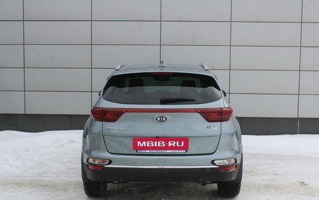 KIA Sportage IV рестайлинг, 2020 год, 2 455 000 рублей, 7 фотография