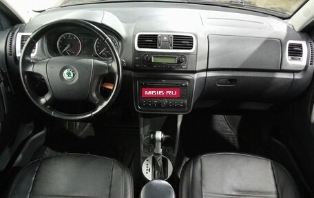 Skoda Fabia II, 2009 год, 587 000 рублей, 10 фотография