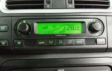 Skoda Fabia II, 2009 год, 587 000 рублей, 11 фотография