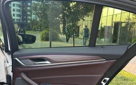 BMW 5 серия, 2017 год, 4 850 000 рублей, 13 фотография