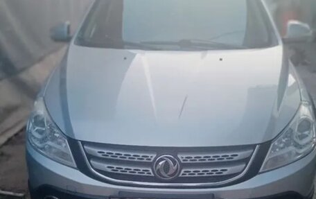 DongFeng H30 Cross, 2015 год, 500 000 рублей, 10 фотография